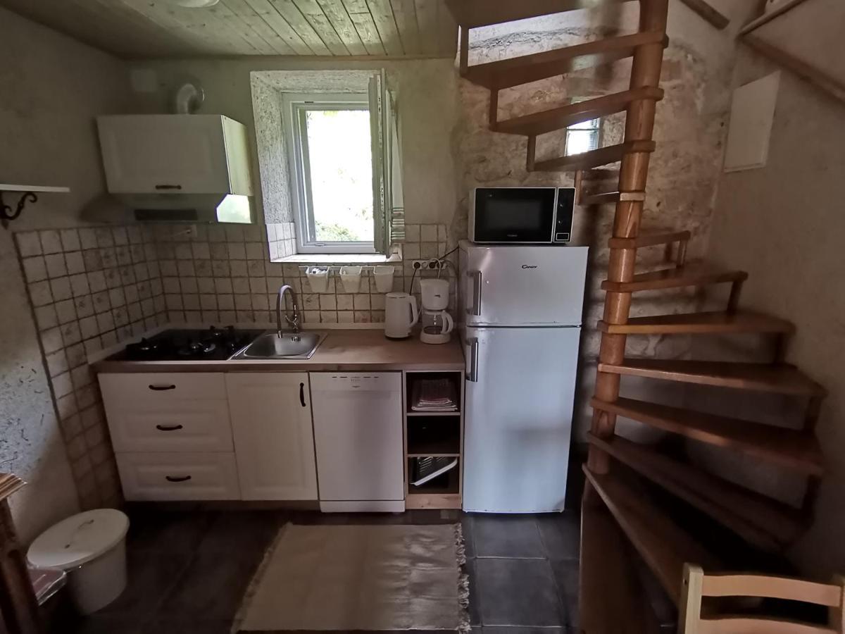 Apartmani Puric Malinska Ngoại thất bức ảnh